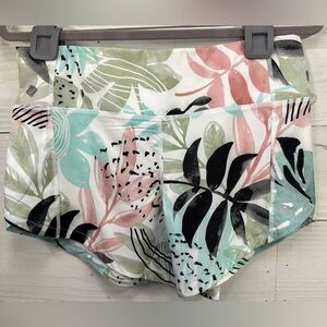 Avid Gear Women’s Floral Board Short